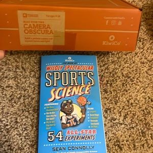 Kiwi co tinker crate build your own Camera Obscura new in box